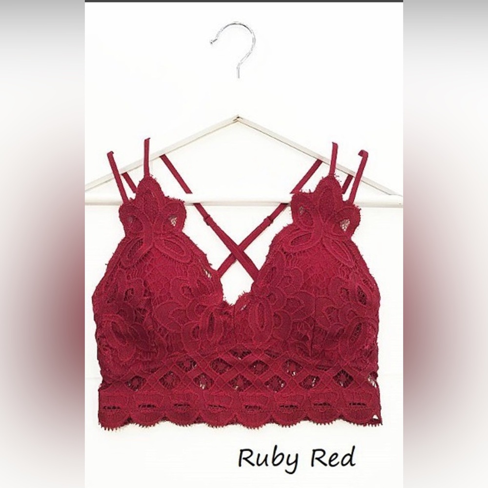 NWT bralette in red size small